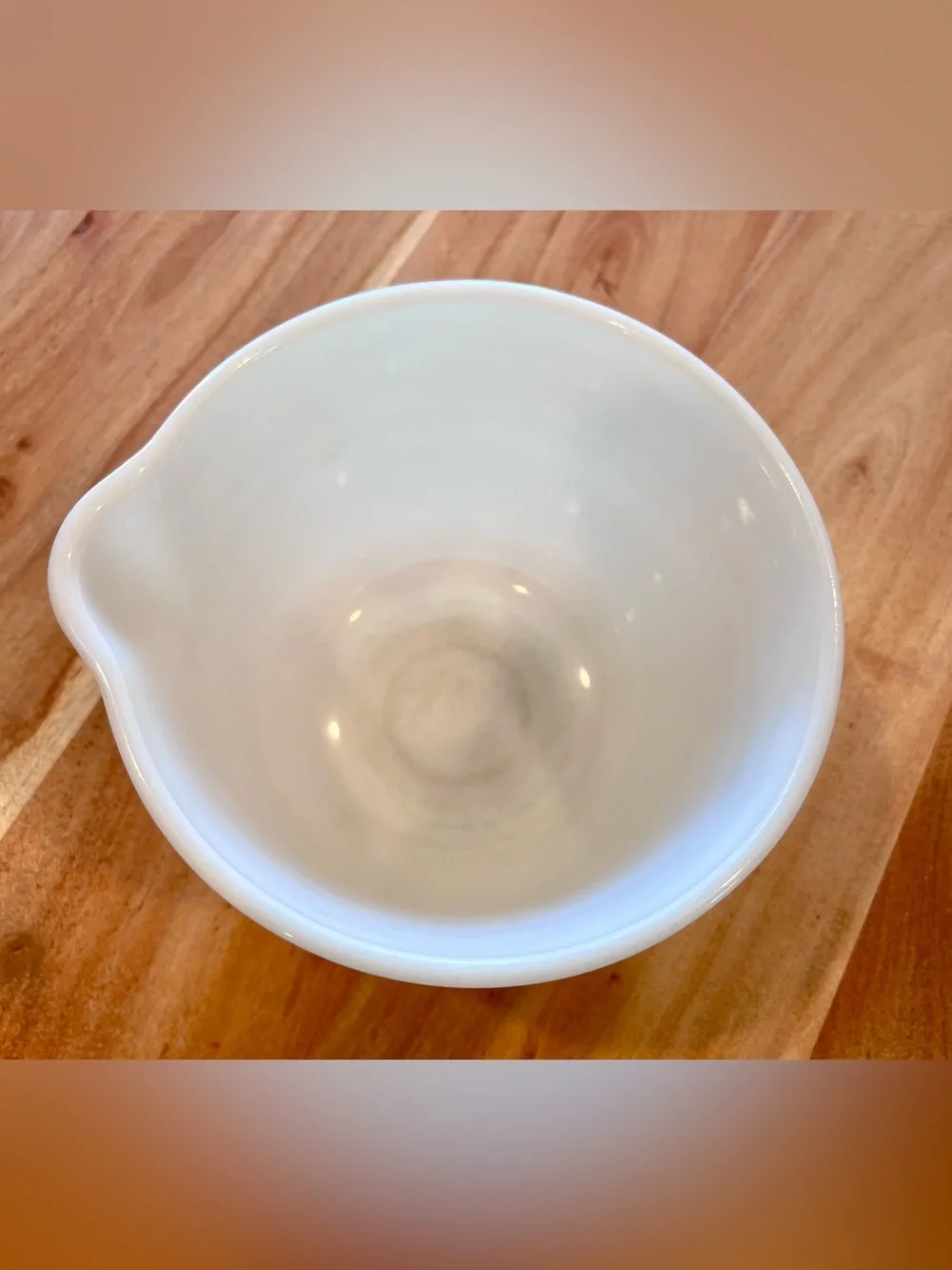Classic White Pyrex Hamilton Beach Pouring Bowl with Ribbed Detail #26